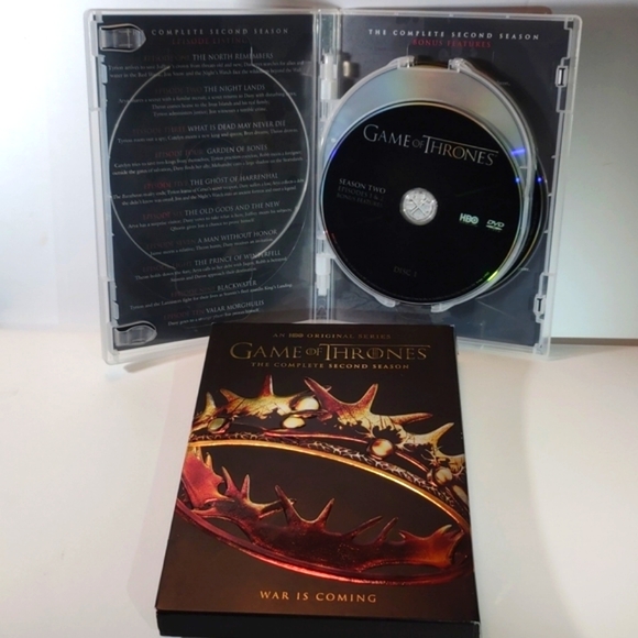 Game of Thrones, the Complete First and Second Season DVD's - Picture 6 of 7